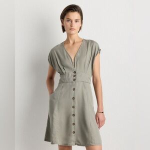 Quince women’s Vintage Wash Tencel Button Front Mini Dress olive Size M NWT